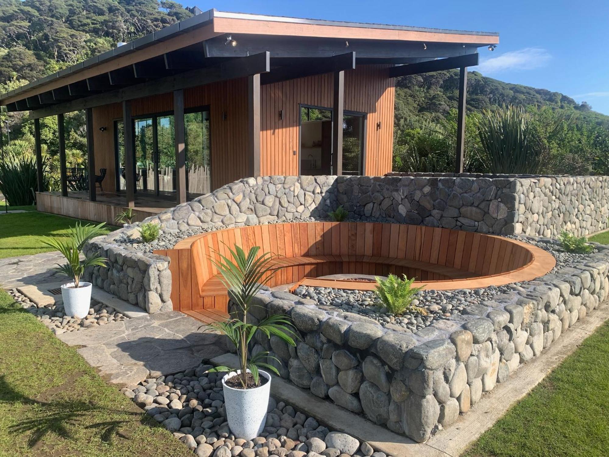 Te Whaanga Retreat & Spa Raglan Exterior photo